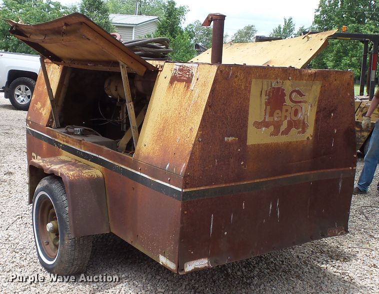 image for item DH7969 1972 Leroi 250  air compressor