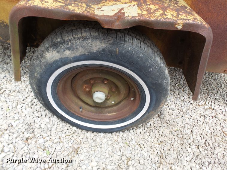 image for item DH7969 1972 Leroi 250  air compressor