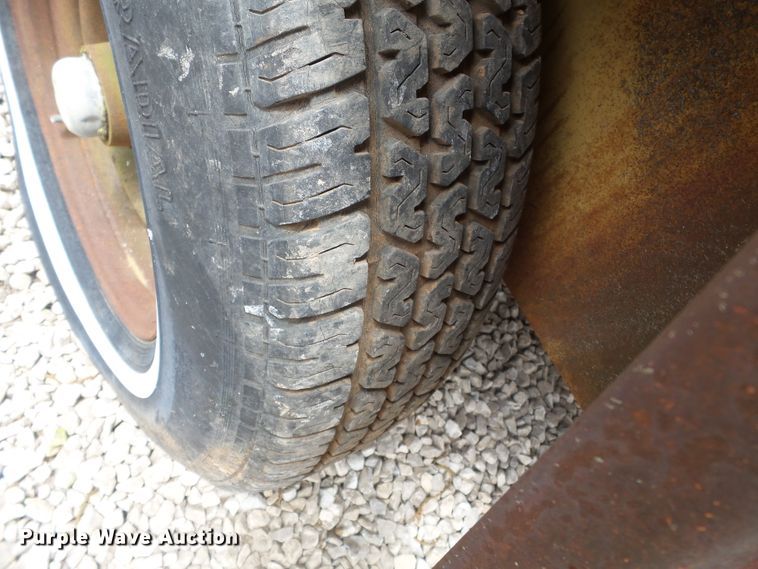 image for item DH7969 1972 Leroi 250  air compressor