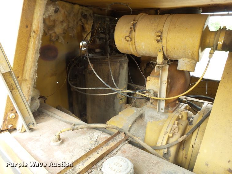 image for item DH7969 1972 Leroi 250  air compressor