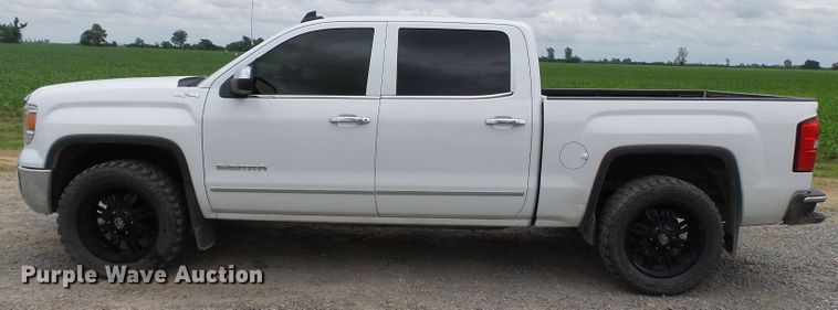 image for item DH7970 2015 GMC Sierra 1500  Crew Cab pickup truck