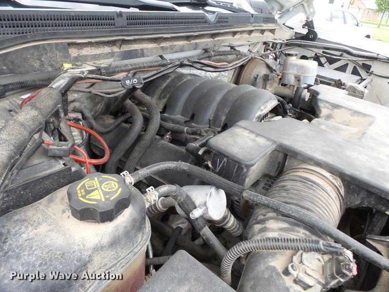 image for item DH7970 2015 GMC Sierra 1500  Crew Cab pickup truck