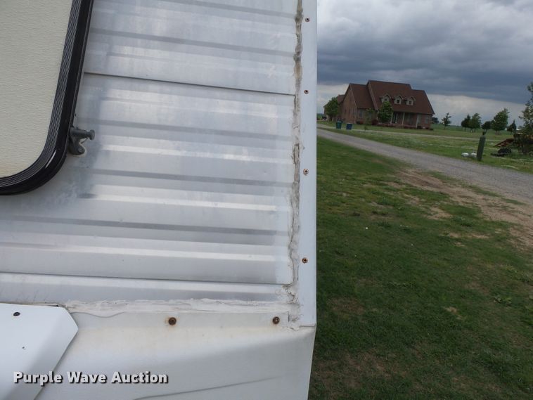 image for item DH7972 1995 Fleetwood Prowler  camper