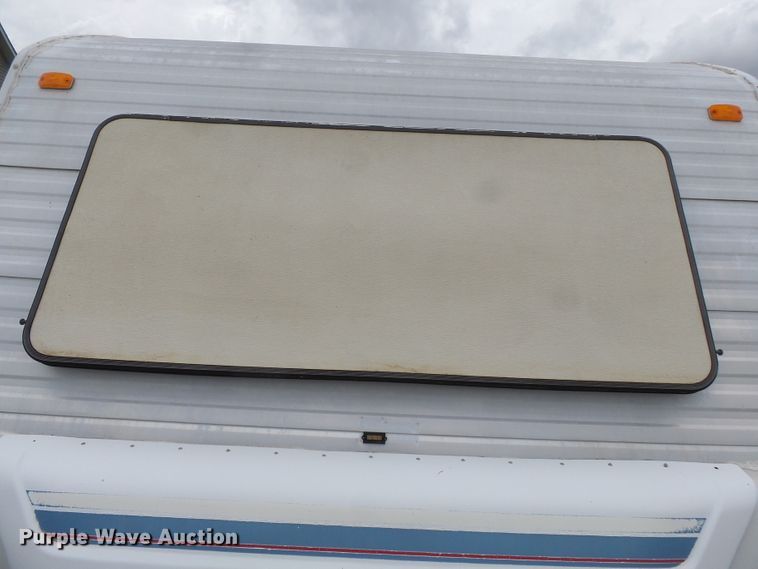 image for item DH7972 1995 Fleetwood Prowler  camper