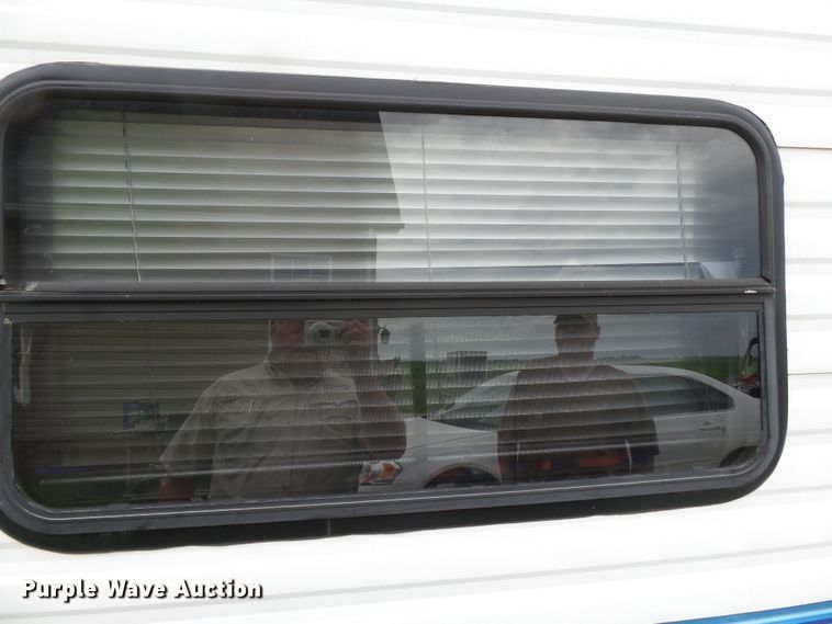 image for item DH7972 1995 Fleetwood Prowler  camper