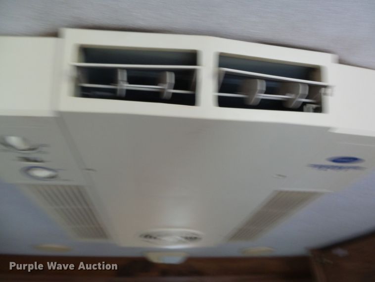 image for item DH7972 1995 Fleetwood Prowler  camper