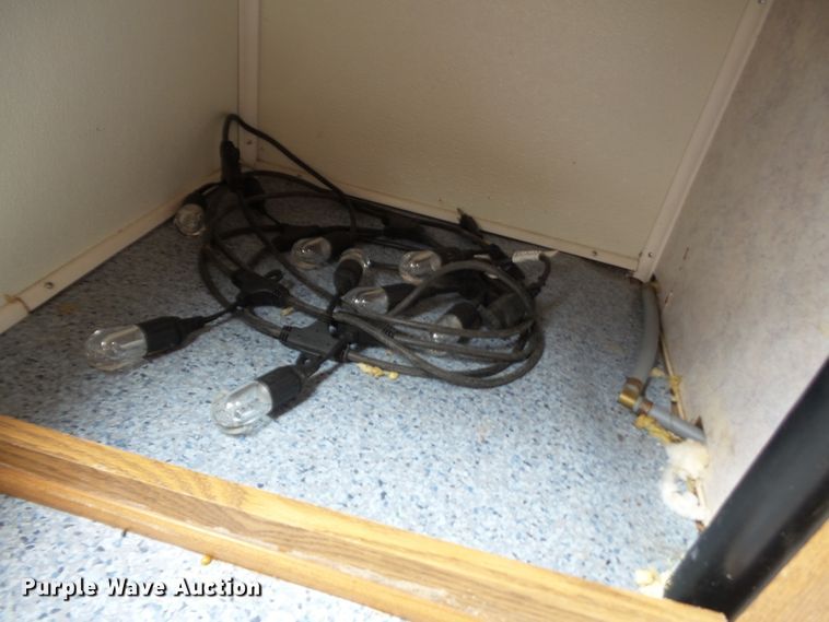 image for item DH7972 1995 Fleetwood Prowler  camper