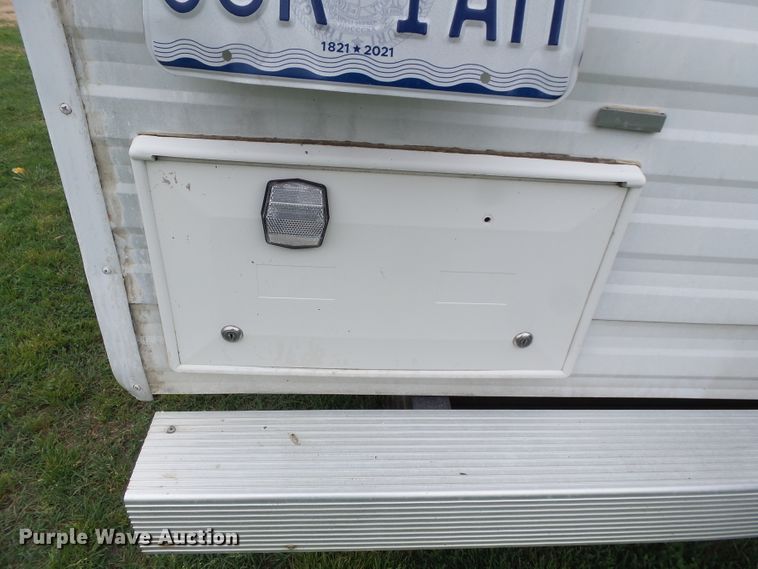 image for item DH7972 1995 Fleetwood Prowler  camper