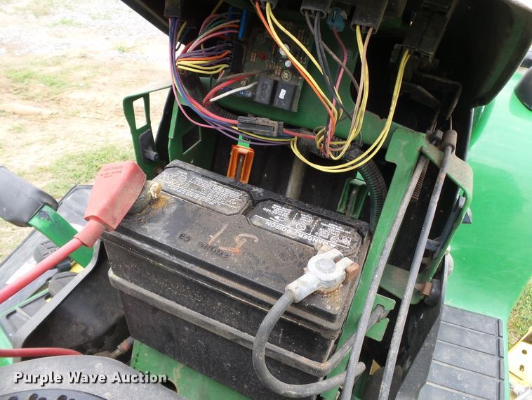 image for item DH7973 John Deere LX280 lawn mower