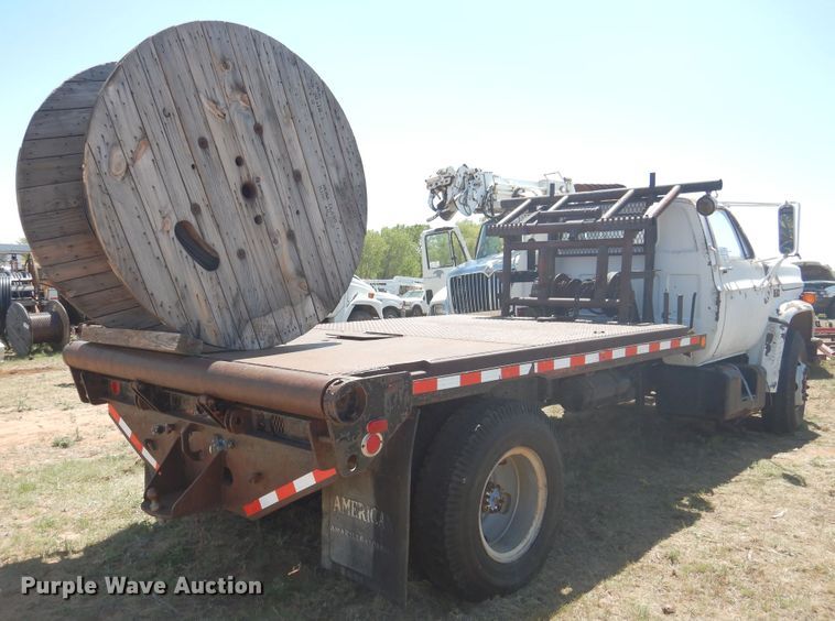 image for item DI0118 1984 GMC 7000  winch truck