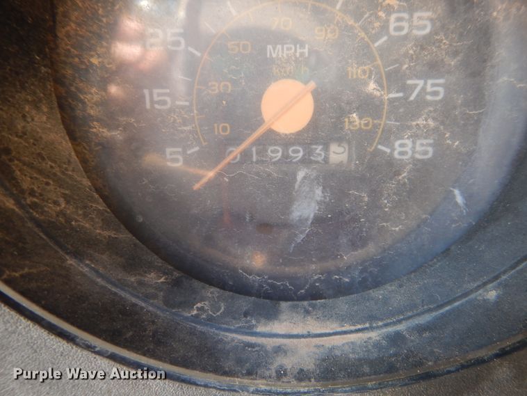 image for item DI0118 1984 GMC 7000  winch truck