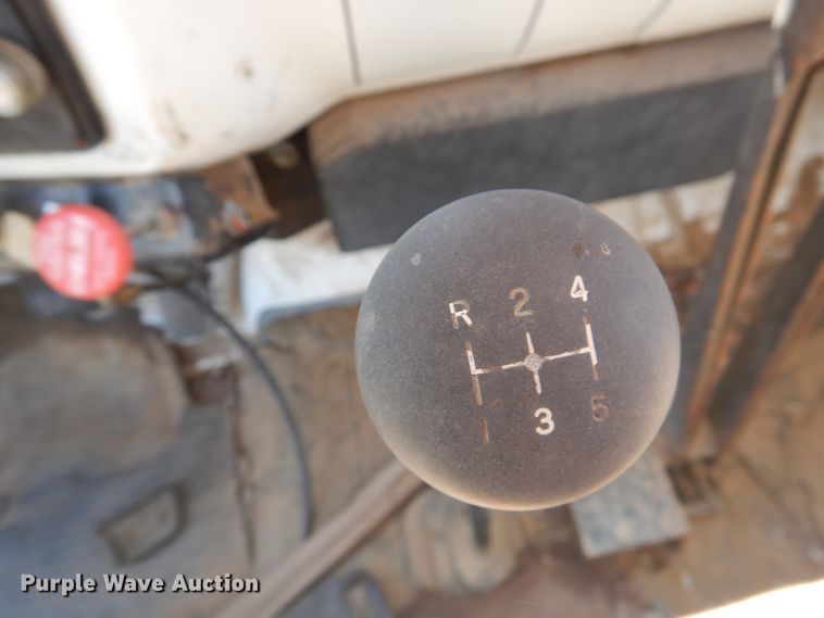 image for item DI0118 1984 GMC 7000  winch truck