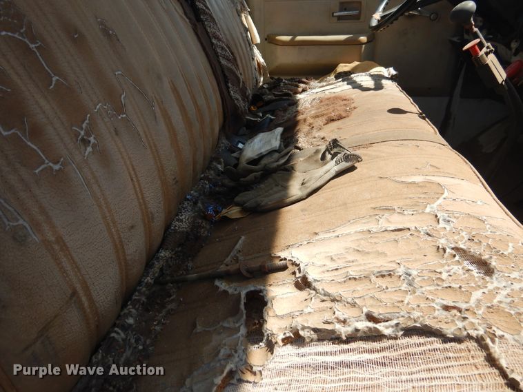 image for item DI0118 1984 GMC 7000  winch truck