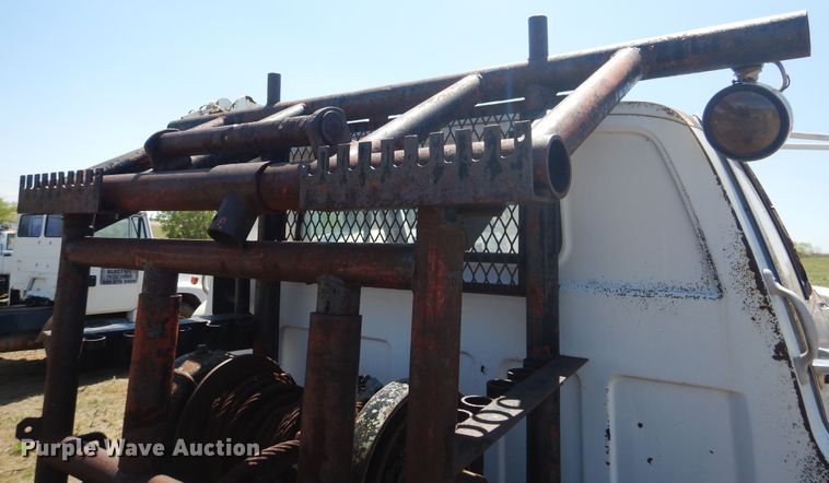 image for item DI0118 1984 GMC 7000  winch truck