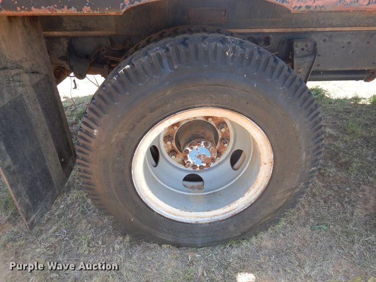 image for item DI0118 1984 GMC 7000  winch truck