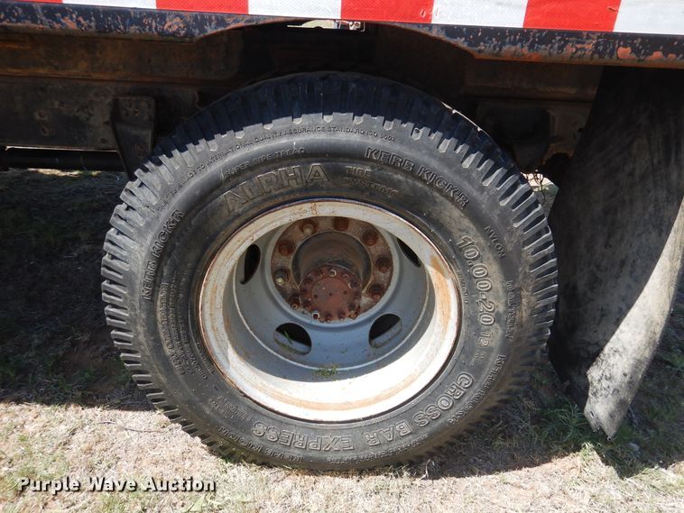 image for item DI0118 1984 GMC 7000  winch truck