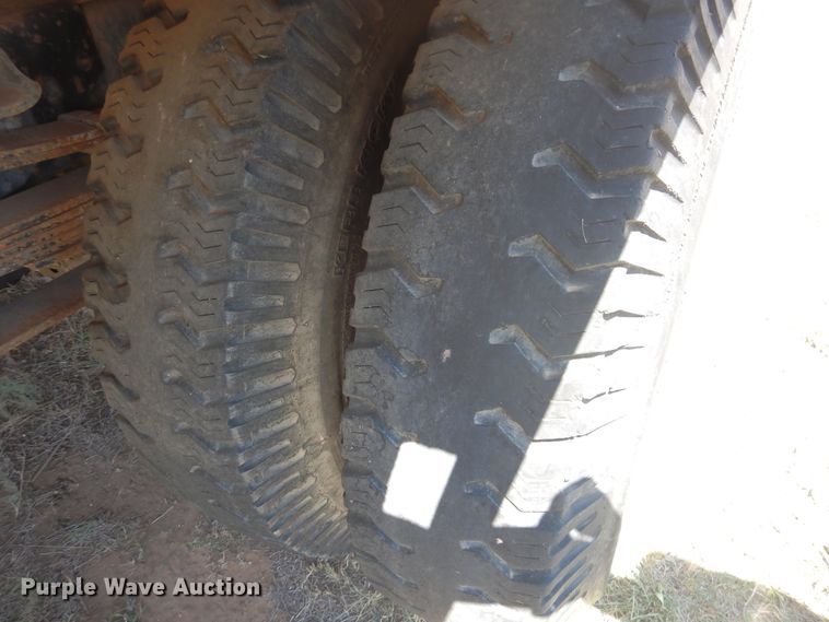 image for item DI0118 1984 GMC 7000  winch truck