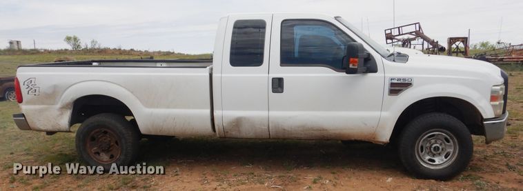 image for item DI0137 2010 Ford F250 Super Duty  SuperCab pickup truck