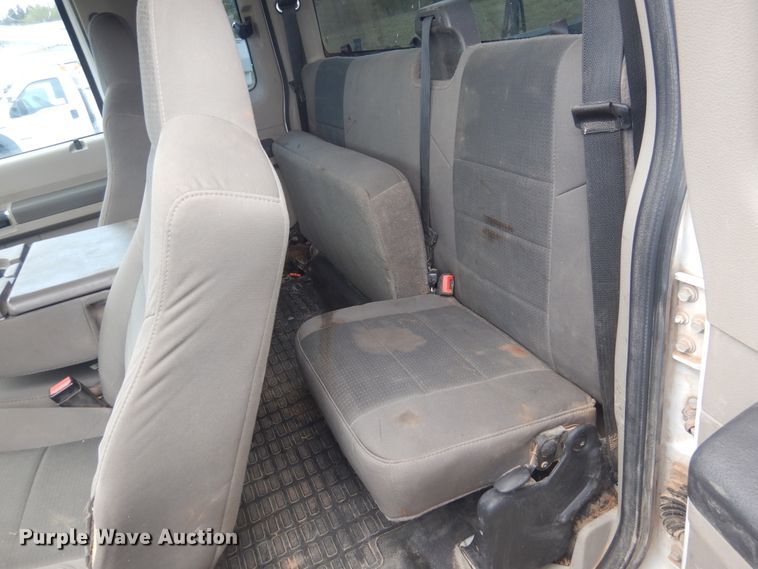 image for item DI0137 2010 Ford F250 Super Duty  SuperCab pickup truck