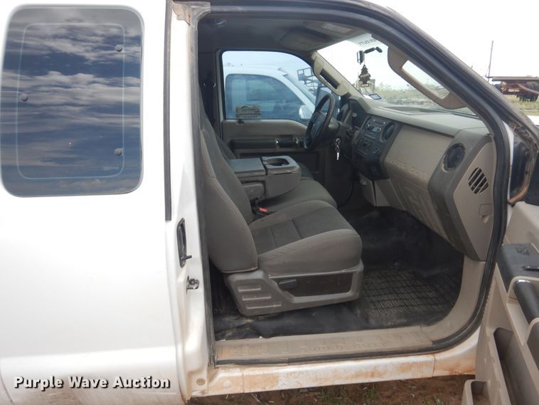 image for item DI0137 2010 Ford F250 Super Duty  SuperCab pickup truck