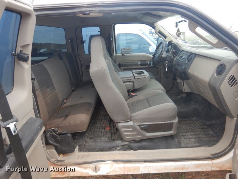 image for item DI0137 2010 Ford F250 Super Duty  SuperCab pickup truck