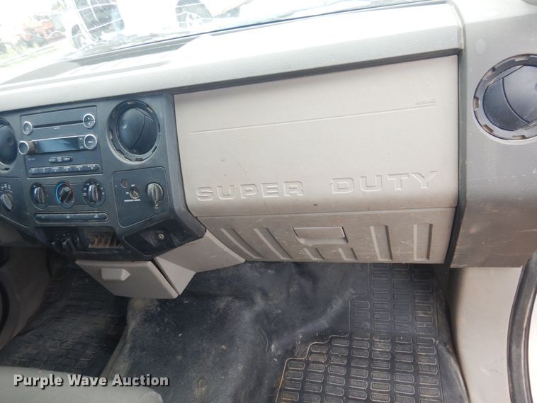 image for item DI0137 2010 Ford F250 Super Duty  SuperCab pickup truck