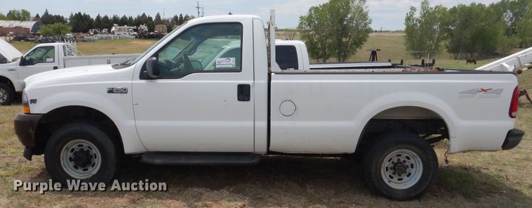 image for item DI0139 2002 Ford F250 Super Duty  pickup truck