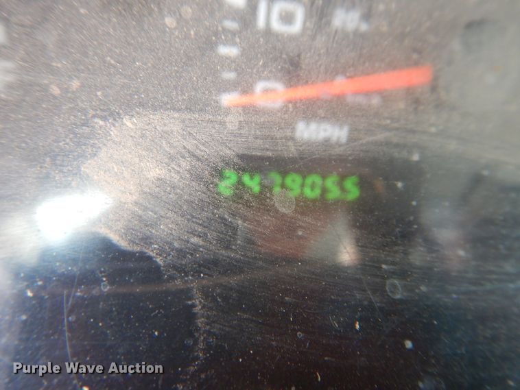 image for item DI0139 2002 Ford F250 Super Duty  pickup truck