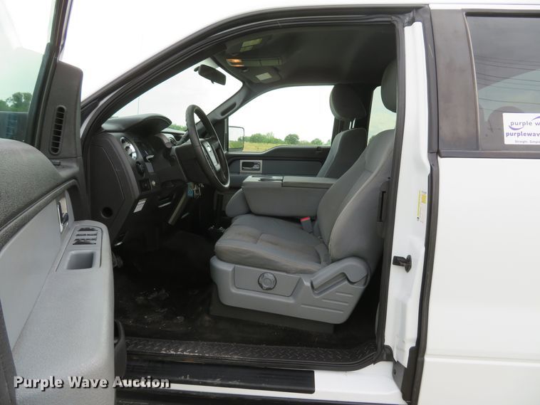image for item DI2204 2011 Ford F150 XLT  SuperCab pickup truck