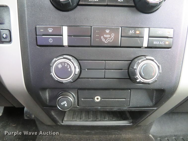 image for item DI2204 2011 Ford F150 XLT  SuperCab pickup truck