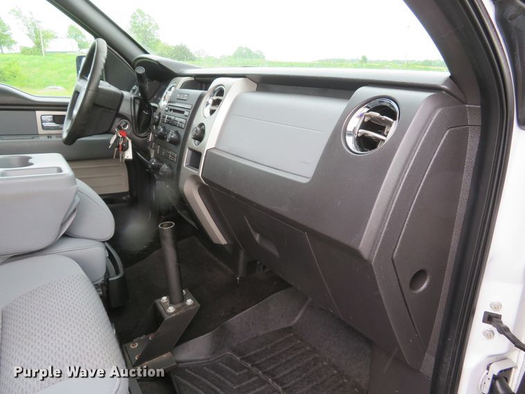 image for item DI2204 2011 Ford F150 XLT  SuperCab pickup truck