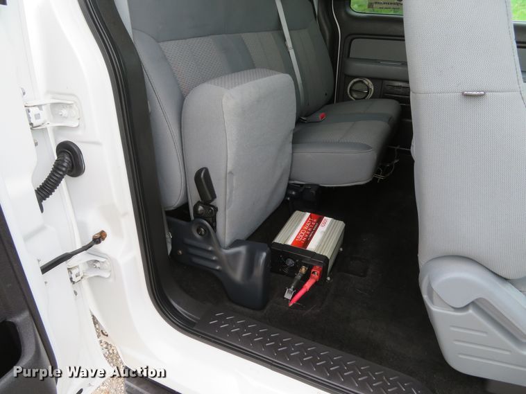 image for item DI2204 2011 Ford F150 XLT  SuperCab pickup truck