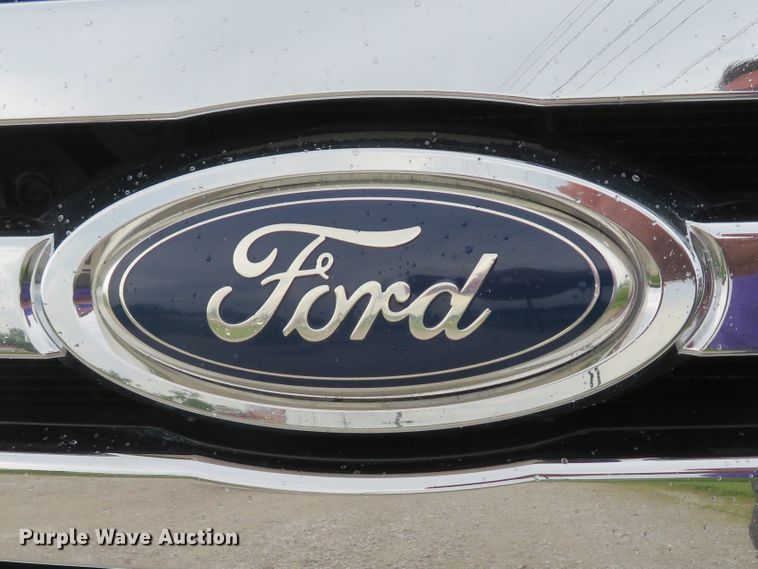 image for item DI2204 2011 Ford F150 XLT  SuperCab pickup truck