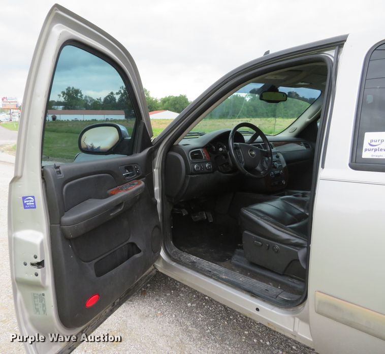 image for item DI2217 2007 Chevrolet Silverado 1500 Z71  Crew Cab pickup truck