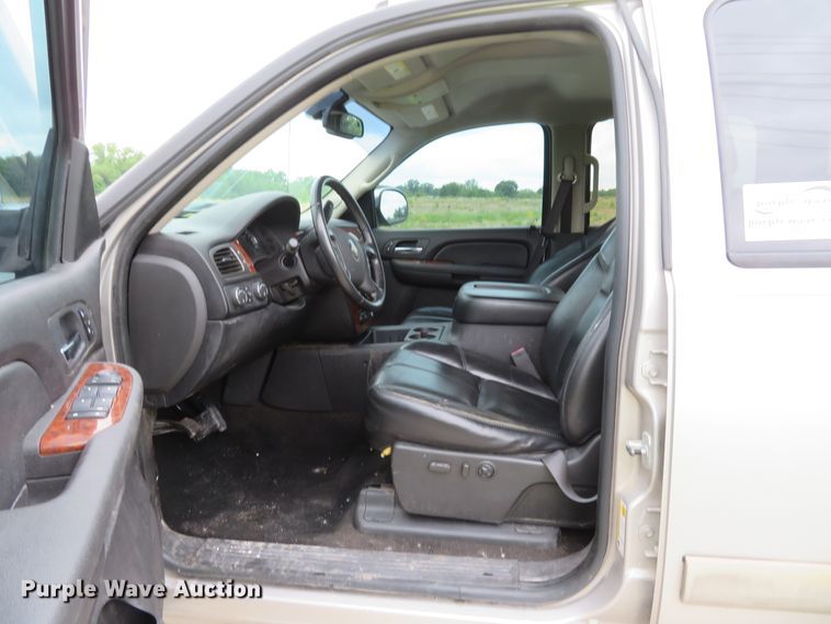 image for item DI2217 2007 Chevrolet Silverado 1500 Z71  Crew Cab pickup truck