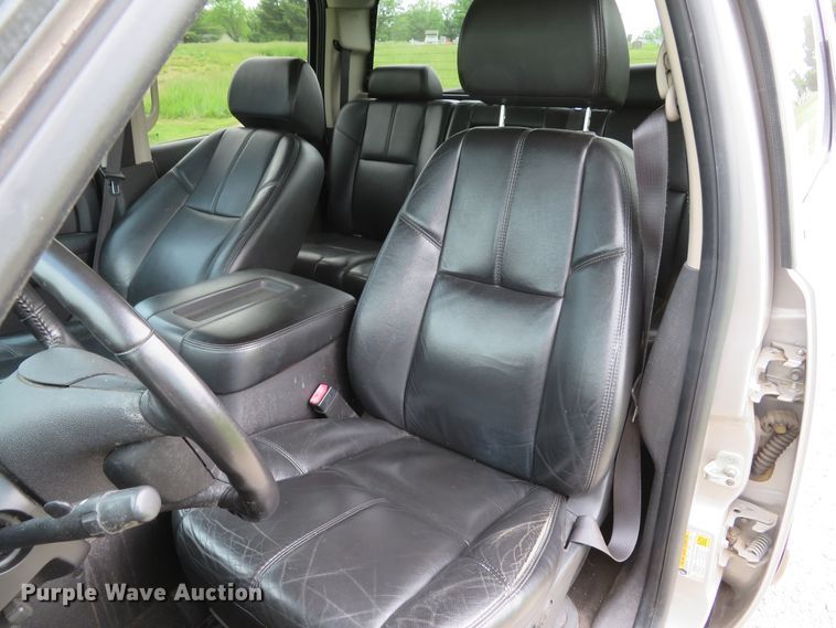 image for item DI2217 2007 Chevrolet Silverado 1500 Z71  Crew Cab pickup truck