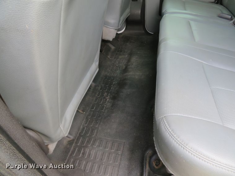 image for item DI2220 2015 Ford F250 Super Duty XL  Crew Cab pickup truck