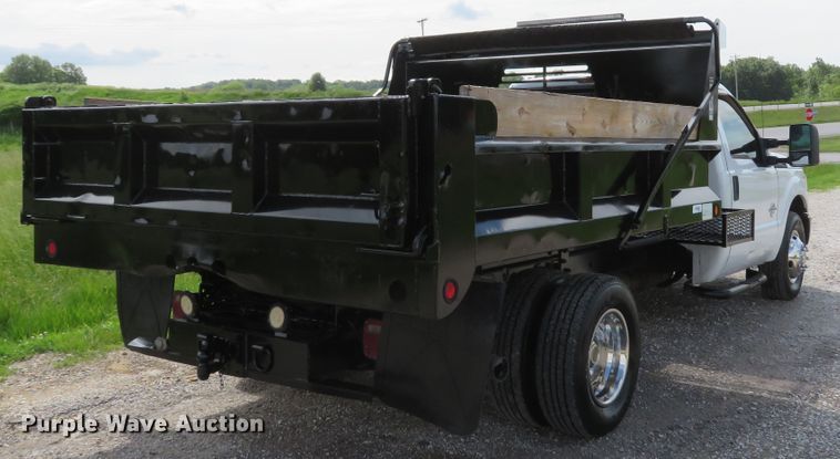 image for item DI2222 2011 Ford F350 Super Duty XL  dump bed pickup truck