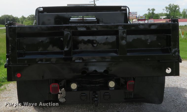 image for item DI2222 2011 Ford F350 Super Duty XL  dump bed pickup truck