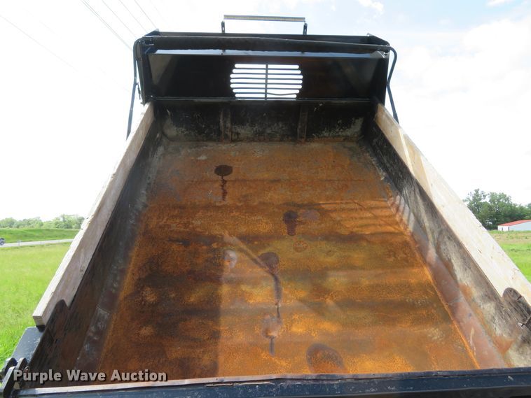 image for item DI2222 2011 Ford F350 Super Duty XL  dump bed pickup truck