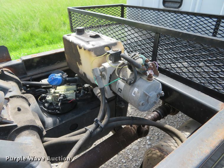 image for item DI2222 2011 Ford F350 Super Duty XL  dump bed pickup truck