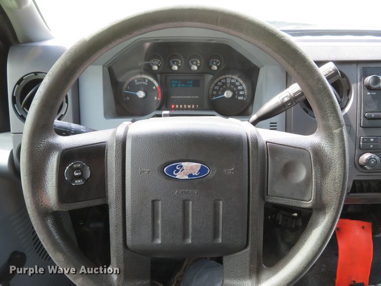 image for item DI2222 2011 Ford F350 Super Duty XL  dump bed pickup truck