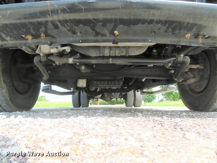 image for item DI2222 2011 Ford F350 Super Duty XL  dump bed pickup truck