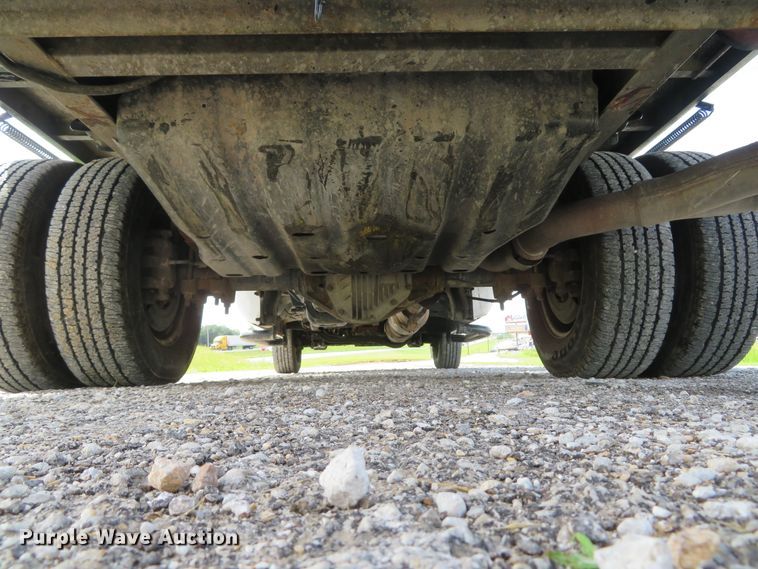 image for item DI2222 2011 Ford F350 Super Duty XL  dump bed pickup truck