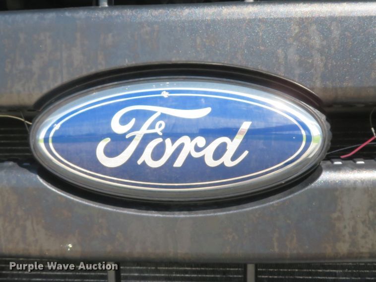 image for item DI2222 2011 Ford F350 Super Duty XL  dump bed pickup truck