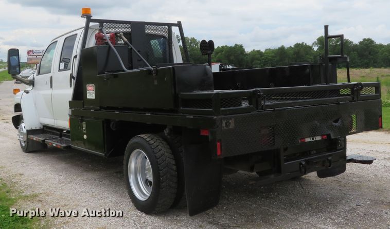 image for item DI2225 2006 Chevrolet C4500  flatbed truck