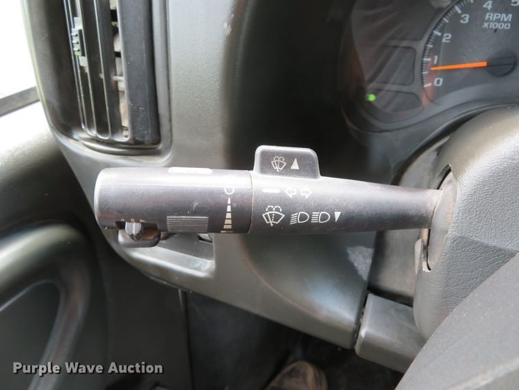 image for item DI2225 2006 Chevrolet C4500  flatbed truck