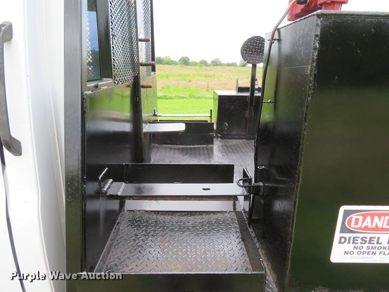 image for item DI2225 2006 Chevrolet C4500  flatbed truck