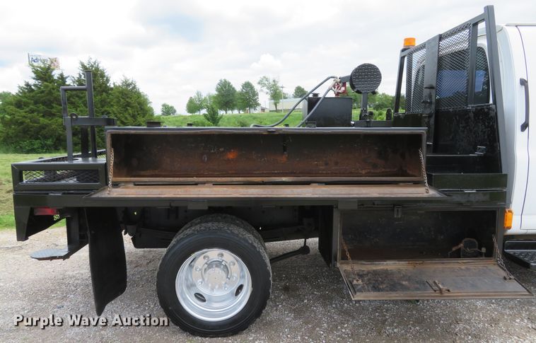 image for item DI2225 2006 Chevrolet C4500  flatbed truck