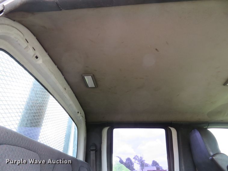 image for item DI2225 2006 Chevrolet C4500  flatbed truck